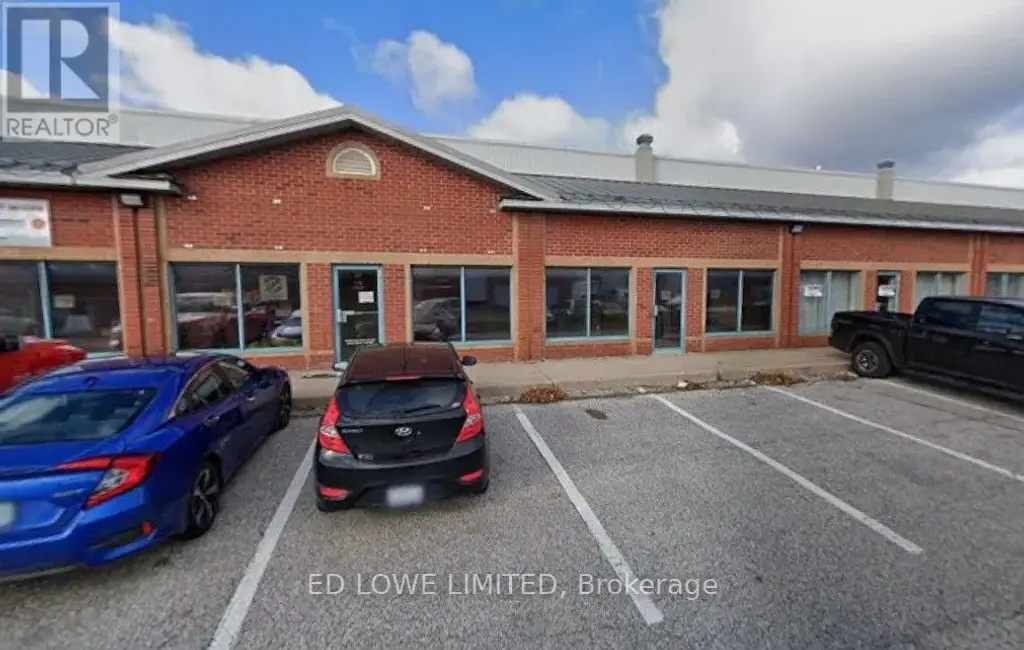 22&23 - 110 Saunders Road, Barrie (400 East)